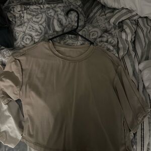 SHEIN Tan Short Sleeve Tee